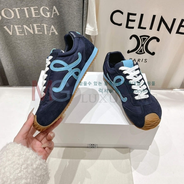 ���� �ο��� ����Ŀ�� R7T63301-8