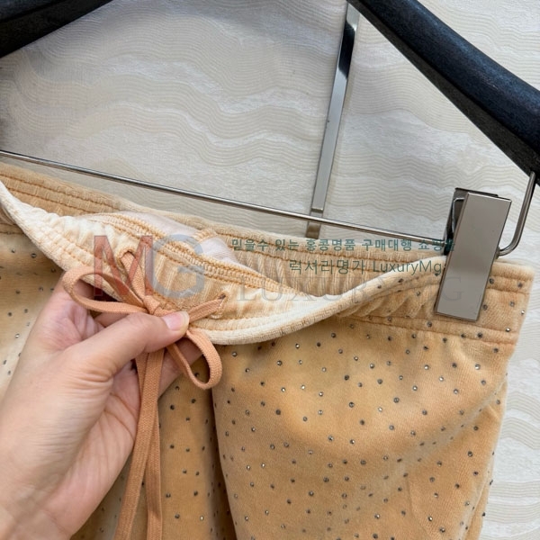 ���� �˷���� �� ��ĿƮ AW56044-9