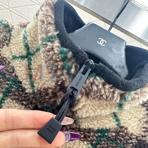  ̿̿ þ   MU33450-3