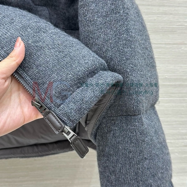  η** ٿ е LP434205-1