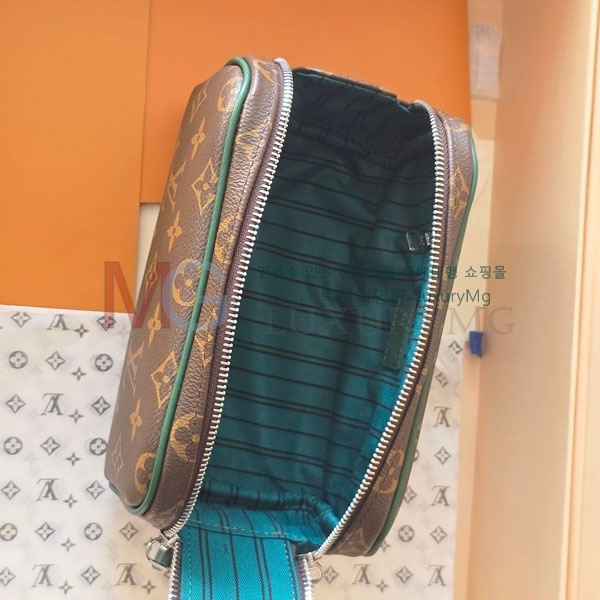 ̺ ̴  ŰƮ Ŭġ M14911-1