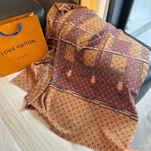 ̺ ÷/ī LV8122206-1