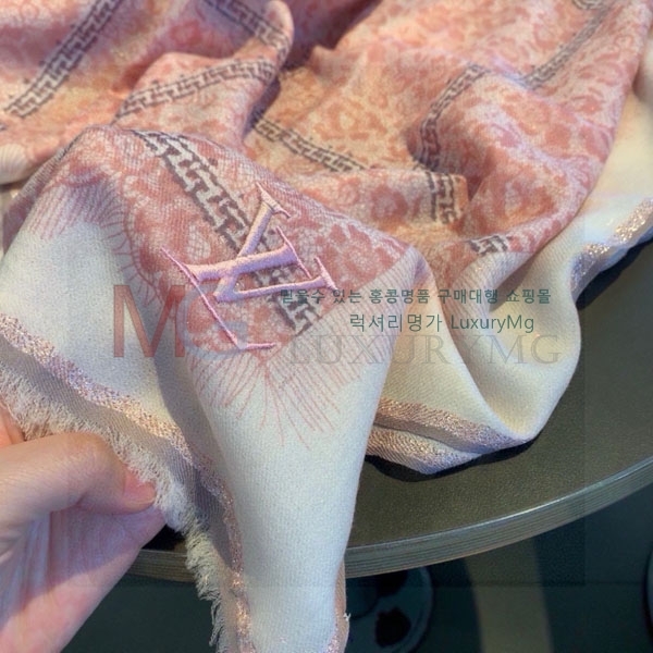 ̺ ÷/ī LV8122207-1