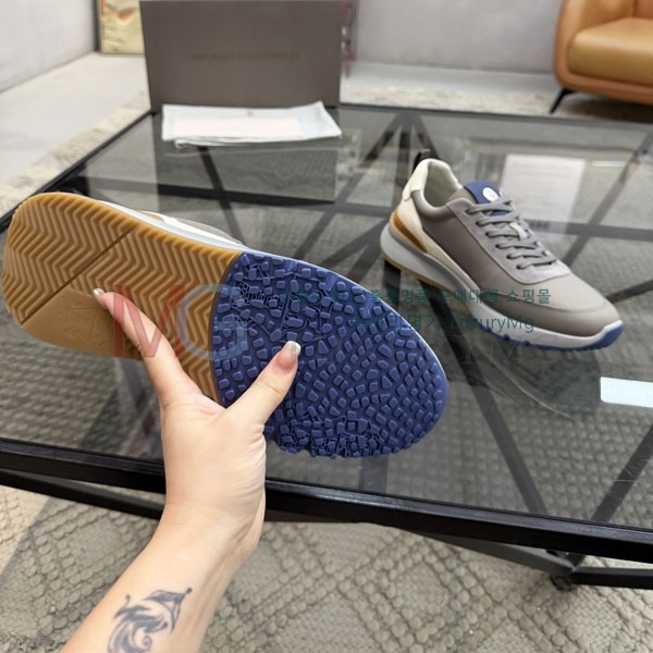  ���� ���ڷ� ��ġ�ڸ� ����Ŀ�� B666321-8