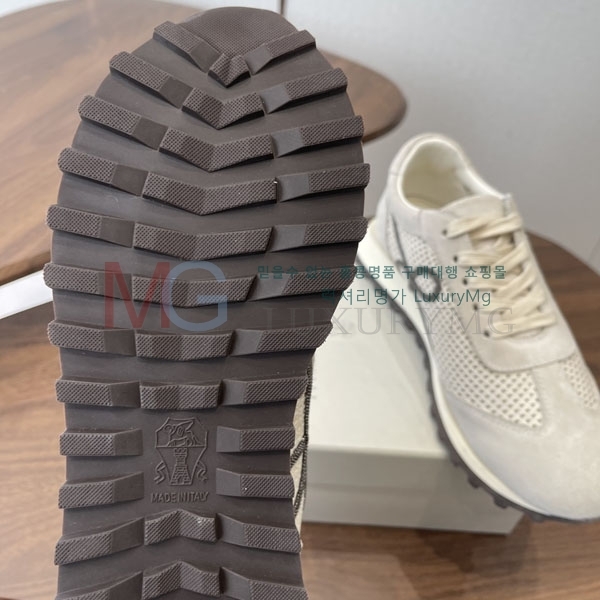 ���ڷ� ��ġ�ڸ� ����Ŀ�� BC56602-3