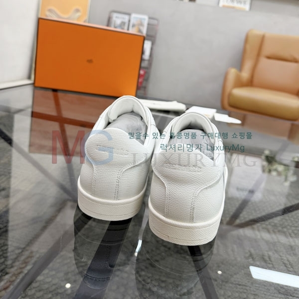 ���� �����޽� ����Ŀ�� HK669021-1