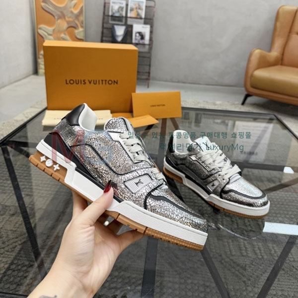 ���� ����*�� ����Ŀ�� LV5675543-2