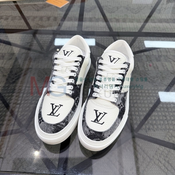 ���� ����*�� ����Ŀ�� LV5675541-1