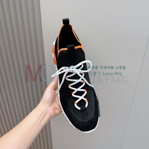 ���� �����޽� ����Ŀ�� H5903111