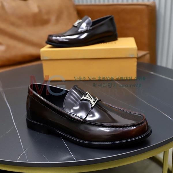  ̺ ĳ־  1LV3077808-1