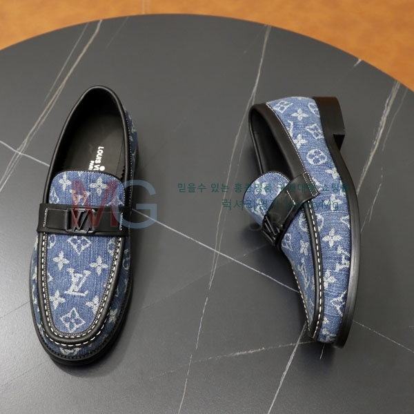  ̺ ĳ־  1LV3077805-3