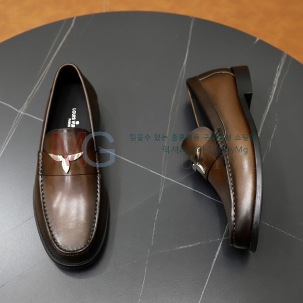  ̺ ĳ־  1LV3077806-1