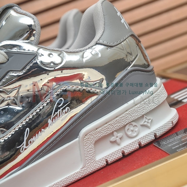 �������� ���̺��� ����Ŀ�� LV336011