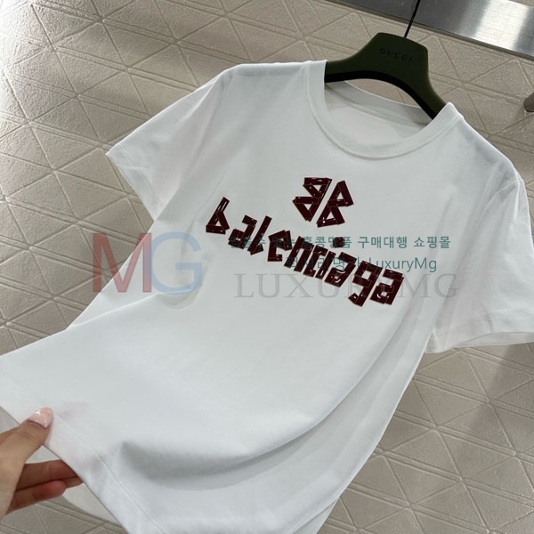 �������� �߷��þư� ���� Ƽ���� BL63404-4