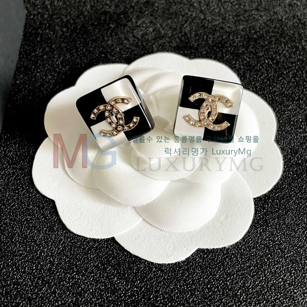 ��* �Ͱ��� CHA657808-12