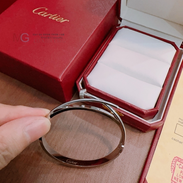 �������� ��쿡 ���� CAR23402-3