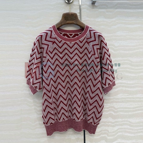 ���� �η�**�� ���� Ƽ���� LP345777-10