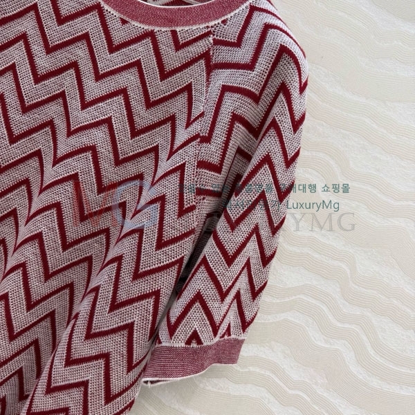 ���� �η�**�� ���� Ƽ���� LP345777-10