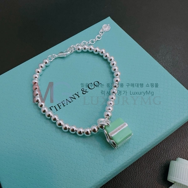 Ƽ�Ĵ� ���� �������� TF45608-5