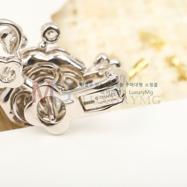 ��* �Ͱ��� CHA654507-4