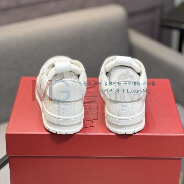  ���� �߷�Ƽ�� ����Ŀ�� V6A36605-2