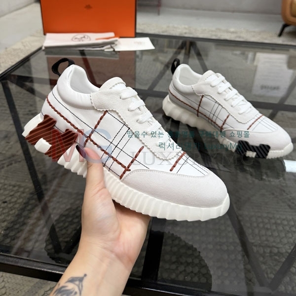 ���� �����޽� ����Ŀ�� HE566301-1