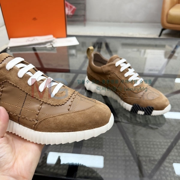 ���� �����޽� ����Ŀ�� HE566301-4