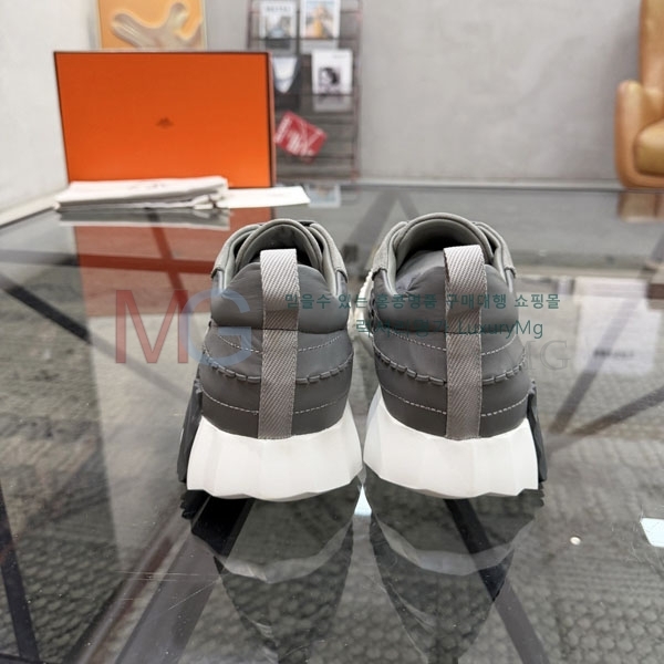 ���� �����޽� ����Ŀ�� HE566301-5