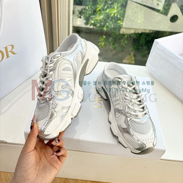 ��� �� ����Ŀ�� �������� DR966066-2