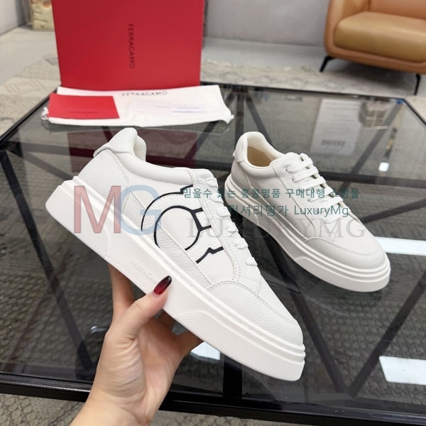 ���� �䷹���� ����Ŀ�� FE599034