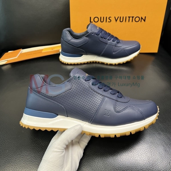 ���� ����*�� ����Ŀ�� LV506411