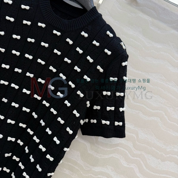 ���� ��* ���� Ƽ���� CH4235590-1