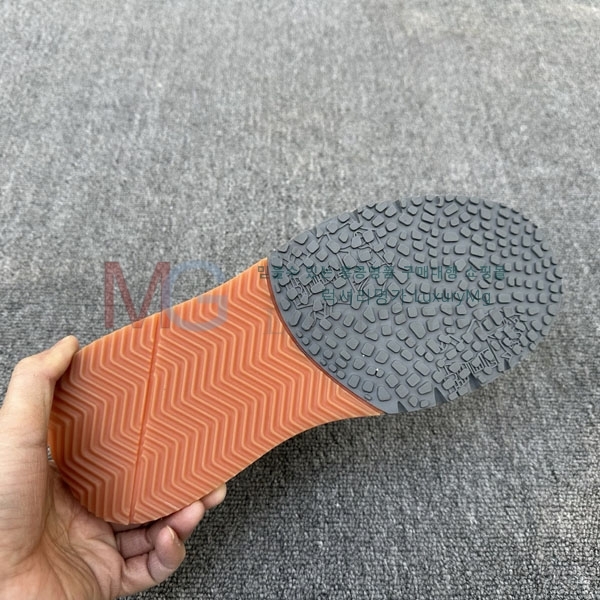 ���ڷ� ��ġ�ڸ� ����Ŀ�� BC771150-2