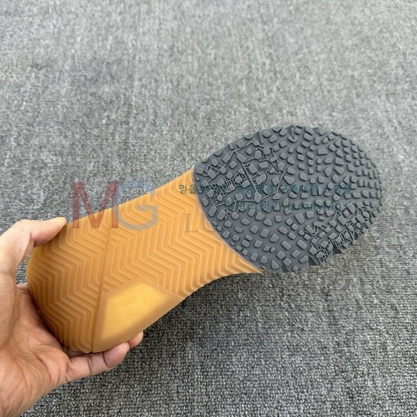 ���ڷ� ��ġ�ڸ� ����Ŀ�� BC771153-6