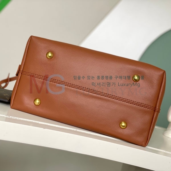  ���̺��� �ο� Ű ȣ���� MM M24856-22