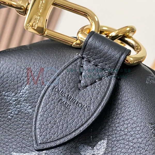 ���̺��� ���ǵ� �ݵѸ��� 25 M26486-300