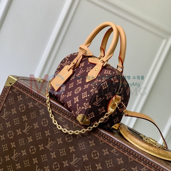 ���̺��� ���ǵ� Ʈ��ũ 20 M28102-1