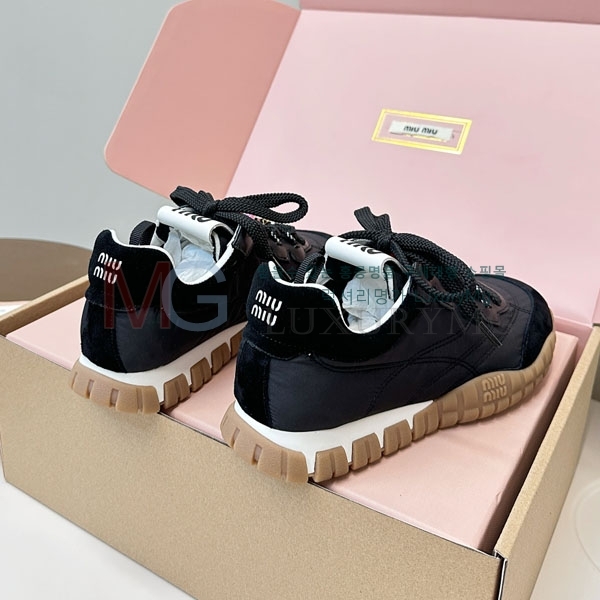 ���� �̿�̿� ����Ŀ�� MI30099-1