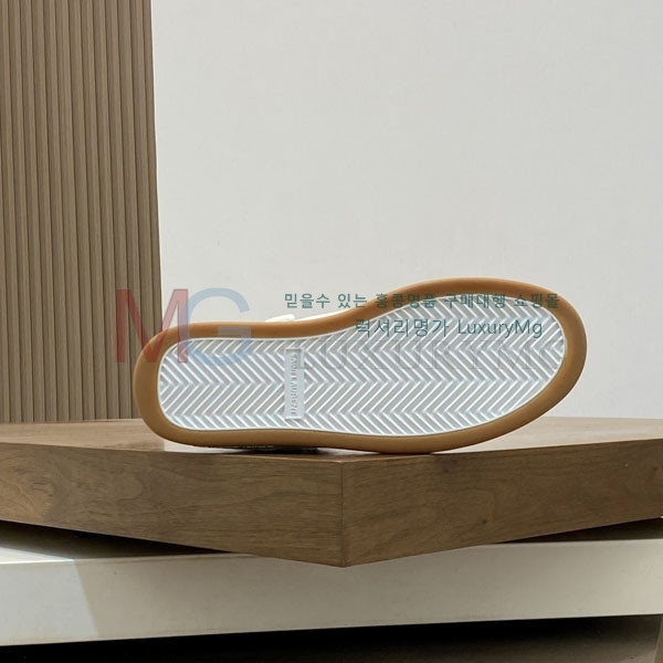 ���� ���ζ� �ϴ�ž 1YSL552669-5