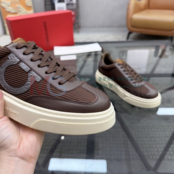 ���� �䷹���� ����Ŀ�� 3F66609-3