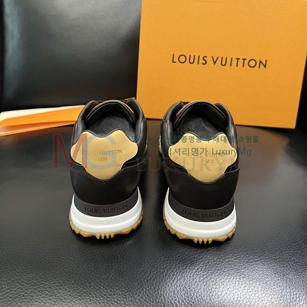 ���� ����*�� ����Ŀ�� 2LV066902