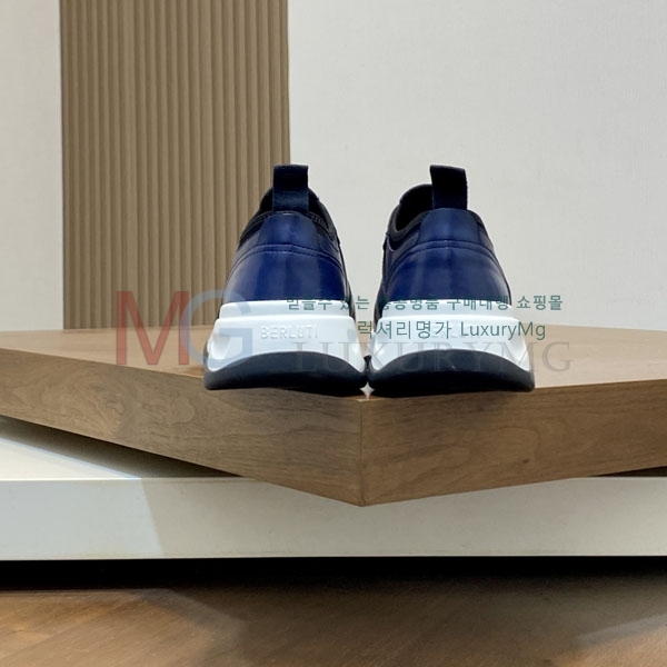 ���� ����Ƽ  ����Ŀ�� BT666501-1