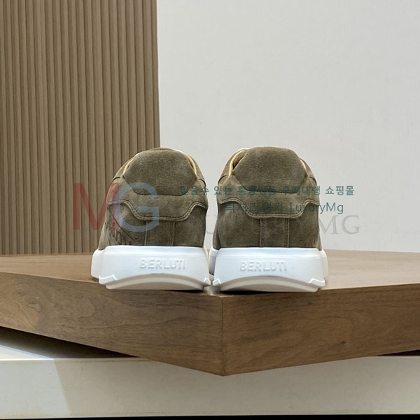 ���� ���ڷ� ��ġ�ڸ� ����Ŀ�� T660093