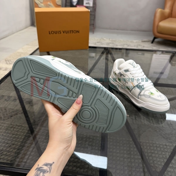 ���� ����*�� ����Ŀ�� LU77692211-4