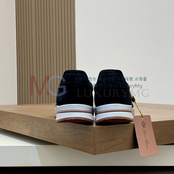 ���� �η�**�� ����Ŀ�� LU6990221-4