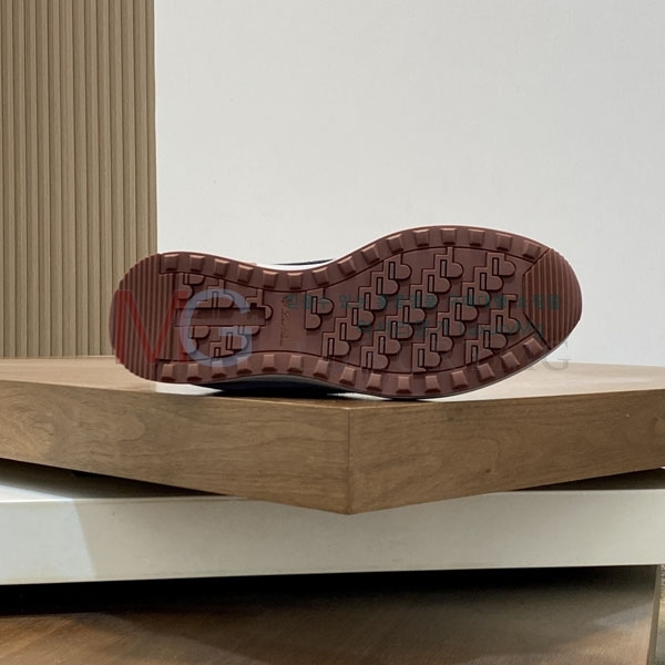 ���� �η�**�� ����Ŀ�� LU6990221-4