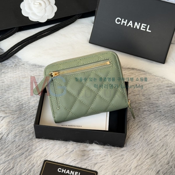 ��* Ŭ���� ���۵��� ������ AP4652-9