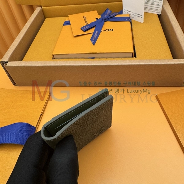 ���̺��� ���� ���ų����� M25950-54