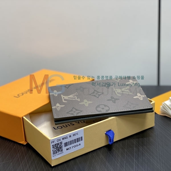 ���̺��� �н���Ʈ Ŀ�� �������� M27054-1