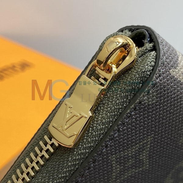 ���̺��� ���� ������ M27056-1